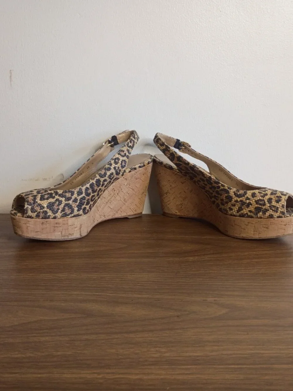 STUART WEITZMAN Sz 10N Animal Print Peep Toe Sling Back Wedge Heels - Picture 5 of 13